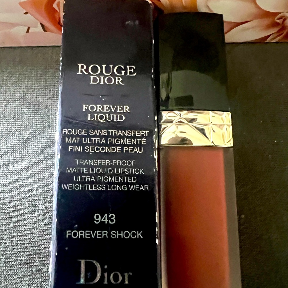 BNIB (Box is ugly) Rouge Dior Forever Liquid